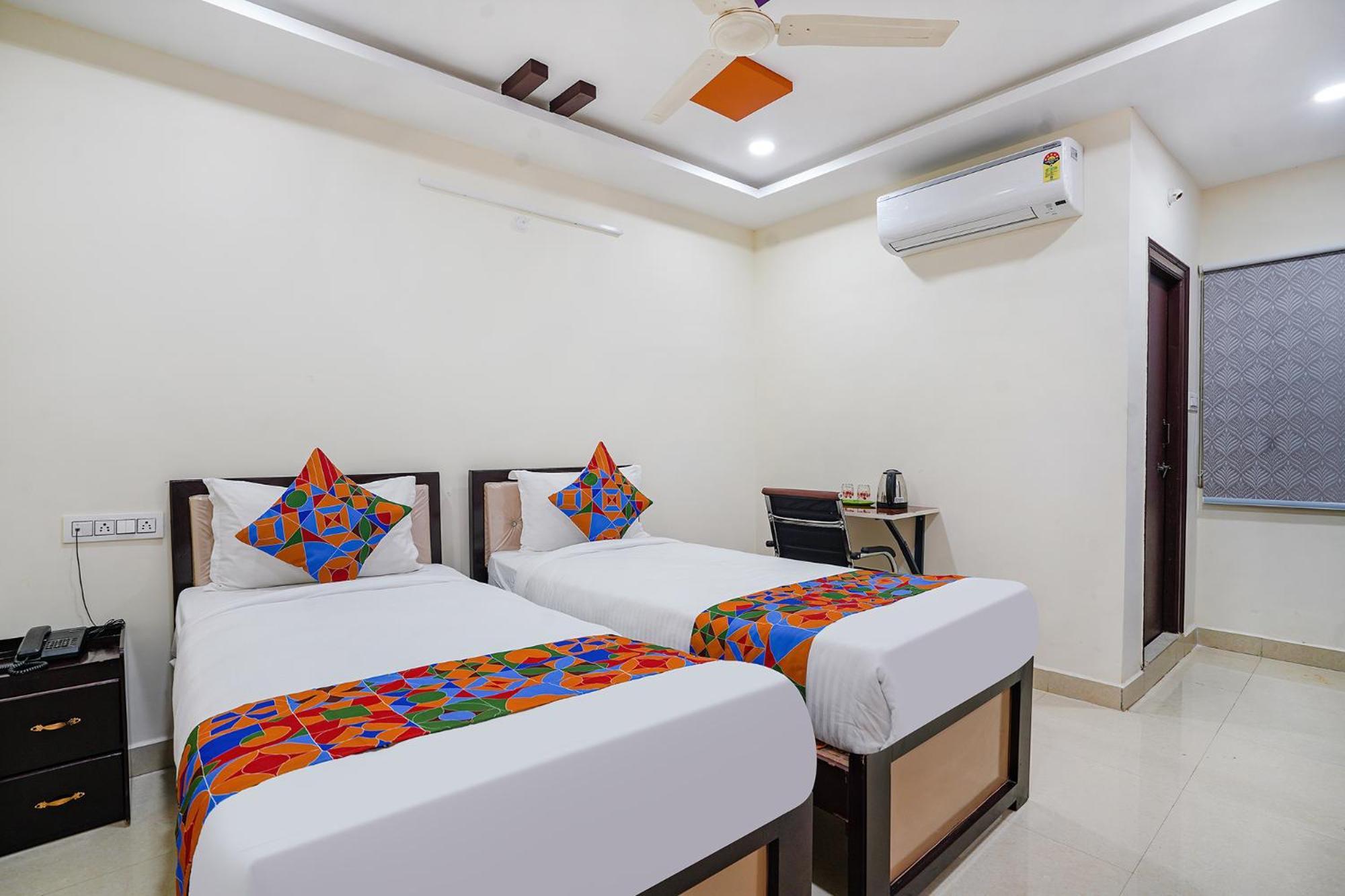 Fabhotel Sri Karthikeya Grand - Nr Nexus Mall, Kukatpally Hyderabad Exterior photo